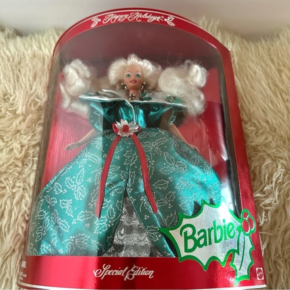 1995 Vintage NIB Happy Holidays Limited Edition Barbie - Picture 2 of 12